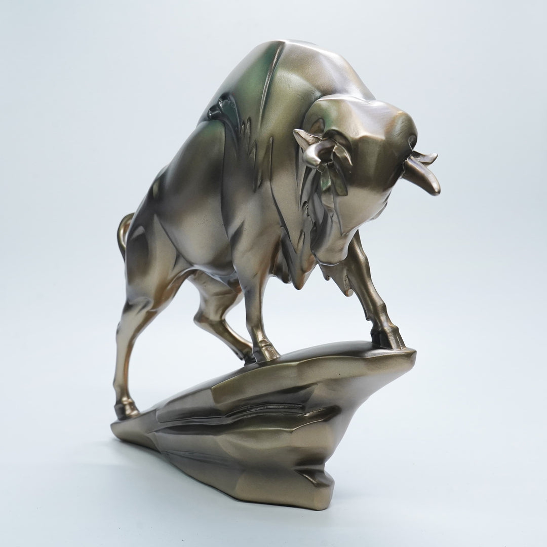 Copper Bison Statue - Modern Resin Art Decor 🐂